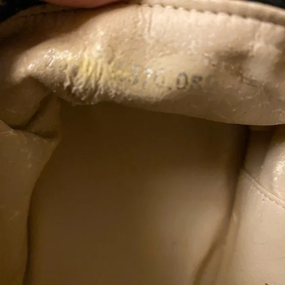 AUTHENTIC Fendi black and brown INFINITY ZUCCA BAG/Pouch measures 6x4 - Picture 9 of 11